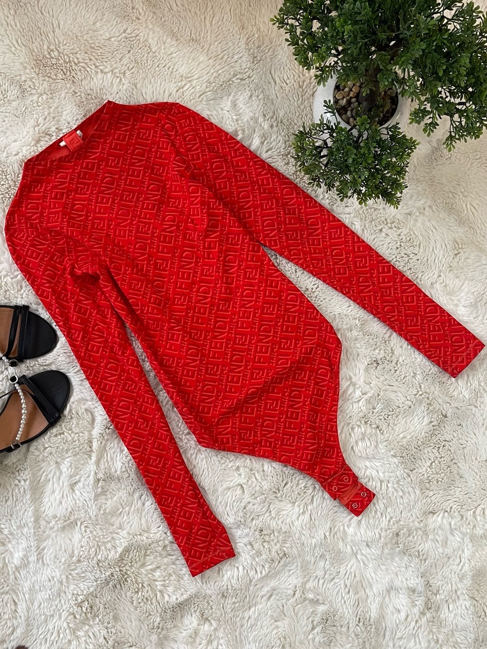 Fendi x SKIMS Red Logo Print Long Sleeve Bodysuit – Estimated Size S